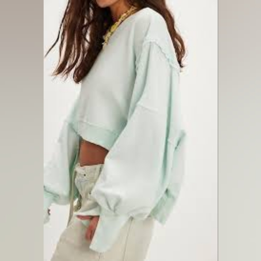 Free People Cropped Camden NWT Various Sizes - Picture 2 of 2